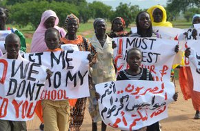 Women demand UNMIS to leave